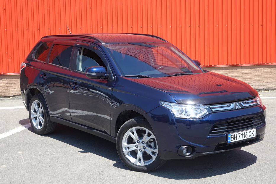 Продам Mitsubishi Outlander AWD 2013 года в Одессе