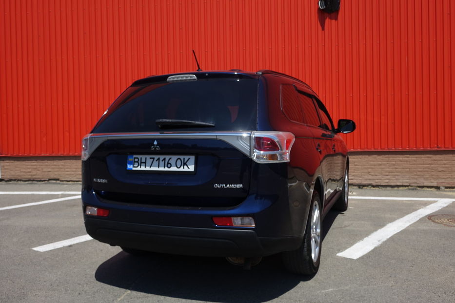 Продам Mitsubishi Outlander AWD 2013 года в Одессе