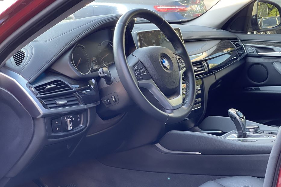 Продам BMW X6 2017 года в Киеве