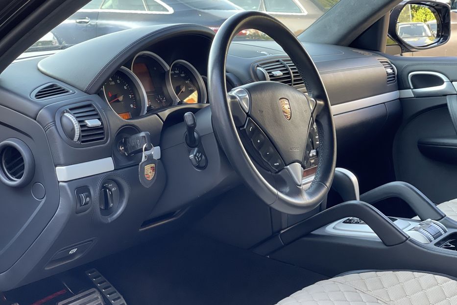 Продам Porsche Cayenne GTS 2008 года в Киеве