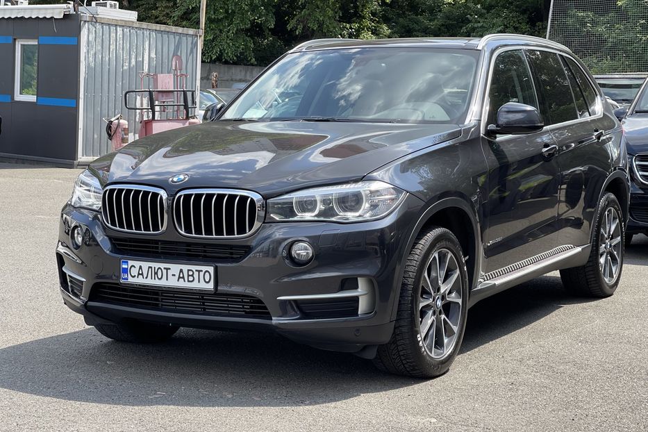 Продам BMW X5 2015 года в Киеве