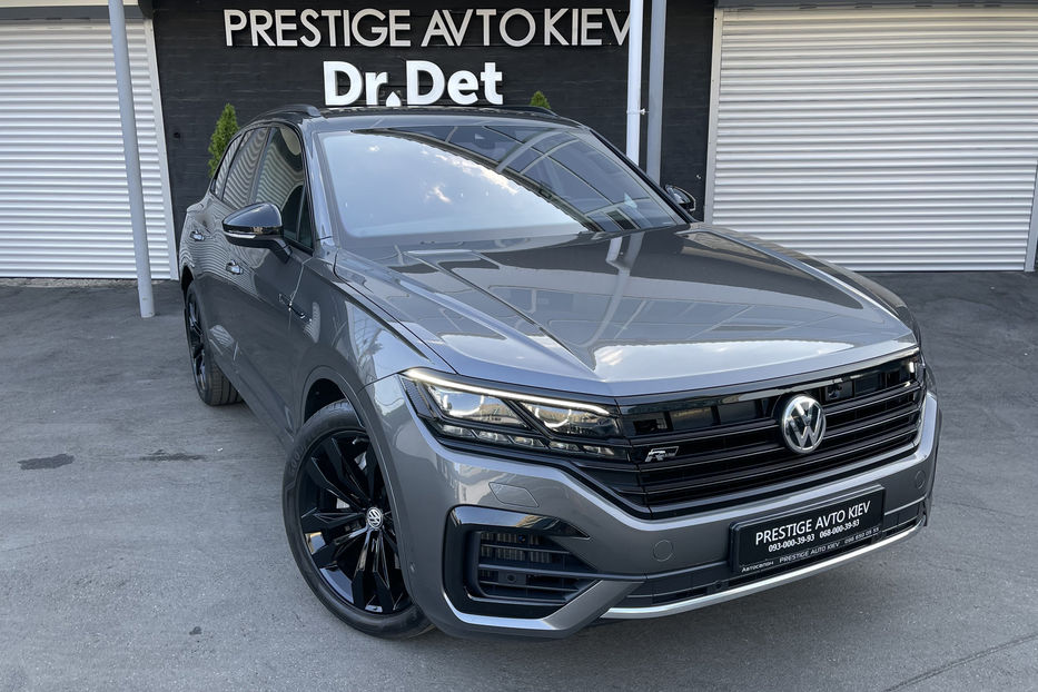 Продам Volkswagen Touareg R-Line 2018 года в Киеве