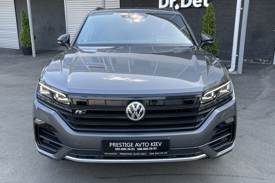 Продам Volkswagen Touareg R-Line 2018 года в Киеве