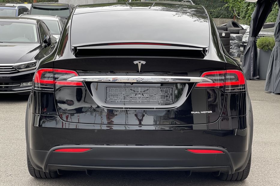 Продам Tesla Model X 100 D Dual Motor 2020 года в Киеве