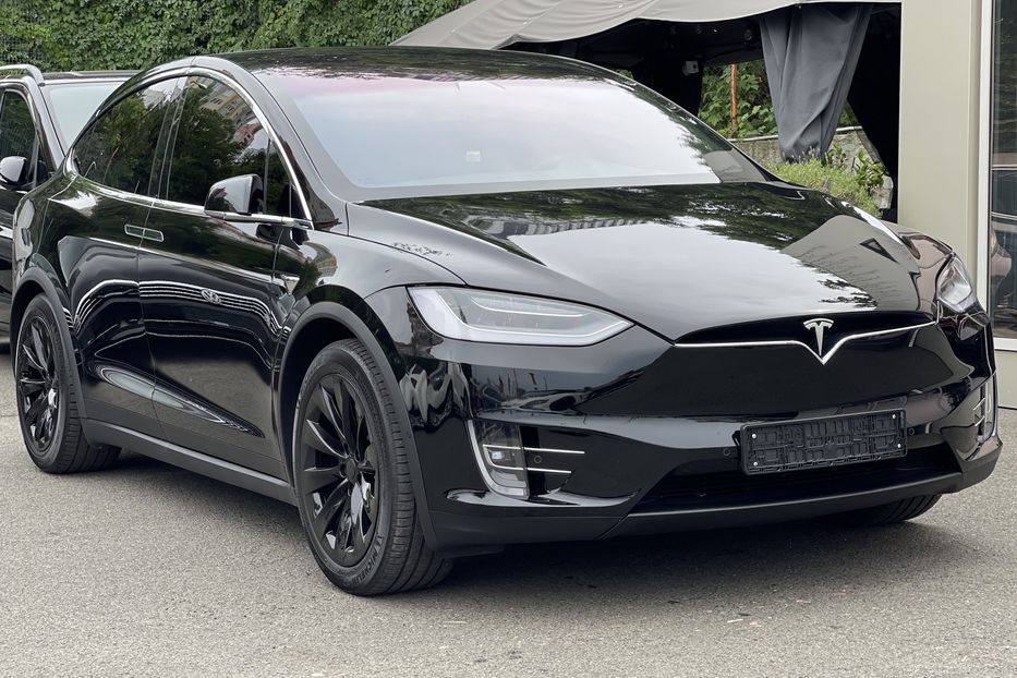 Продам Tesla Model X 100 D Dual Motor 2020 года в Киеве