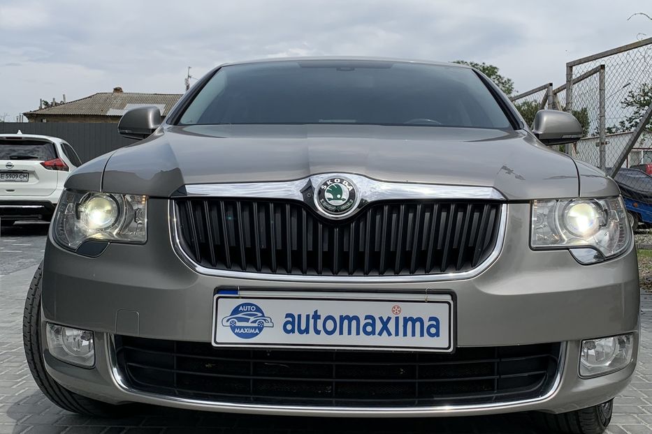 Продам Skoda Superb 2012 года в Николаеве