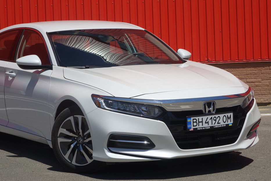 Продам Honda Accord HYBRIDE  2020 года в Одессе