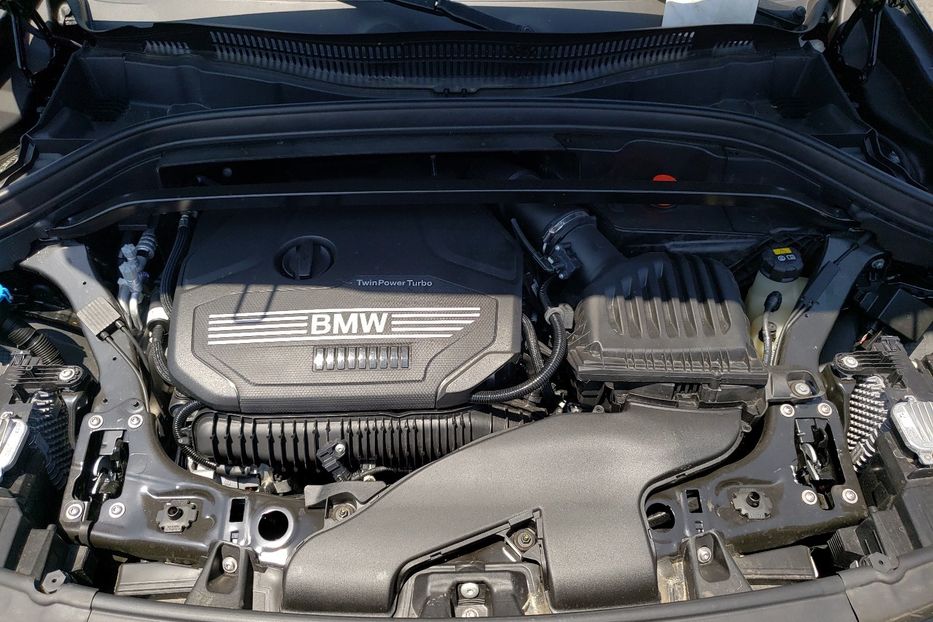 Продам BMW X 2 XDRIVE28I 2020 года в Киеве