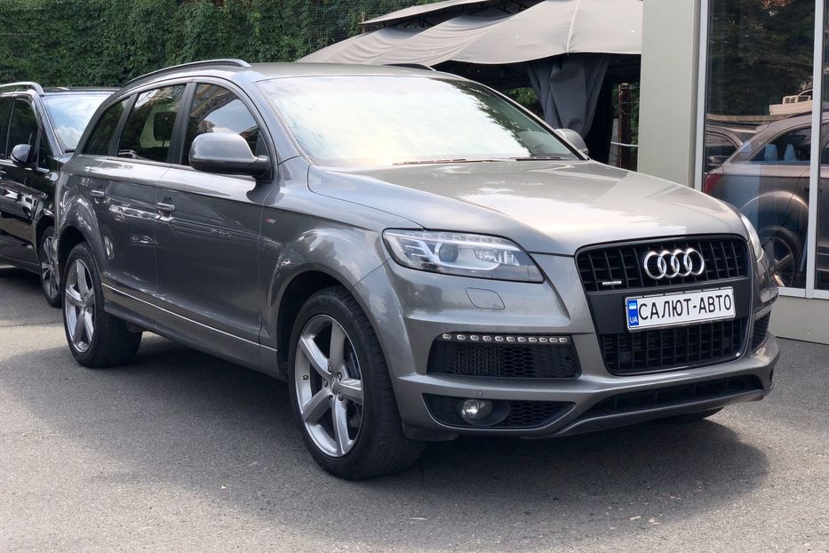 Продам Audi Q7 3.0TDI S-line 2013 года в Киеве