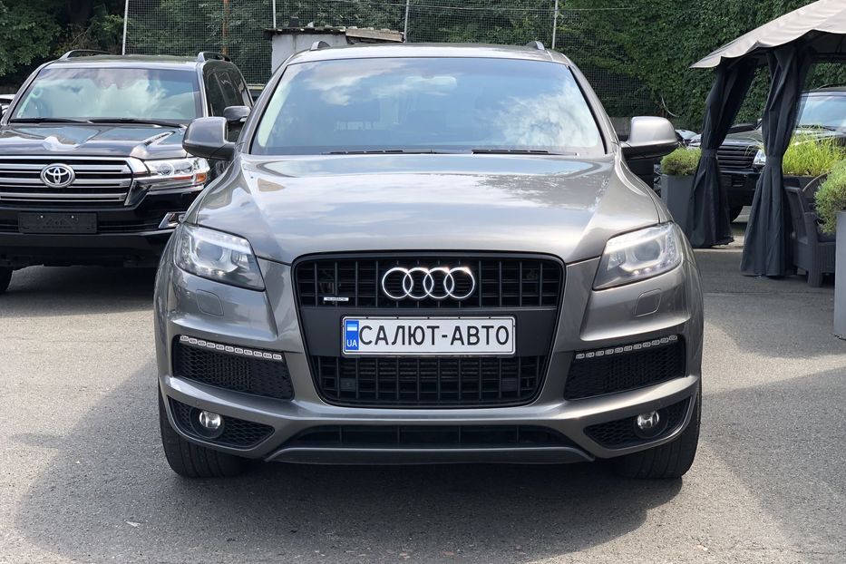 Продам Audi Q7 3.0TDI S-line 2013 года в Киеве