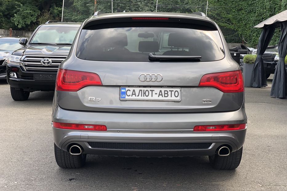 Продам Audi Q7 3.0TDI S-line 2013 года в Киеве