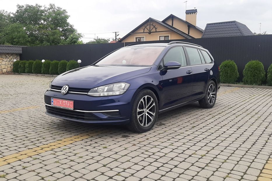 Продам Volkswagen Golf VII 2.0 Highline Automat 2018 года в Львове