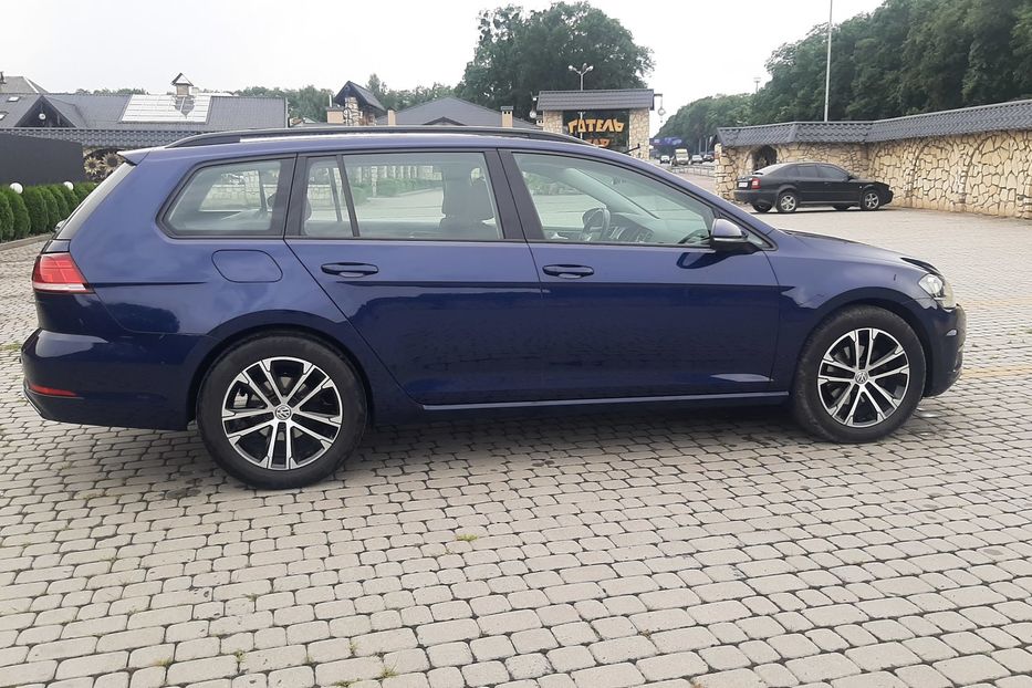 Продам Volkswagen Golf VII 2.0 Highline Automat 2018 года в Львове