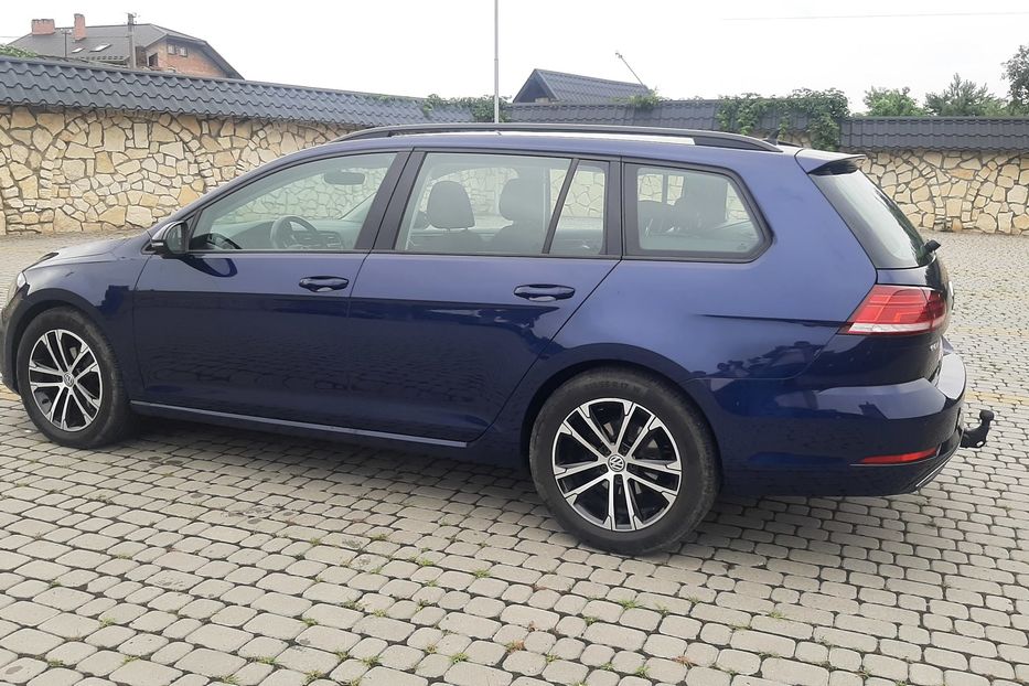 Продам Volkswagen Golf VII 2.0 Highline Automat 2018 года в Львове