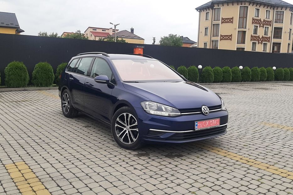 Продам Volkswagen Golf VII 2.0 Highline Automat 2018 года в Львове