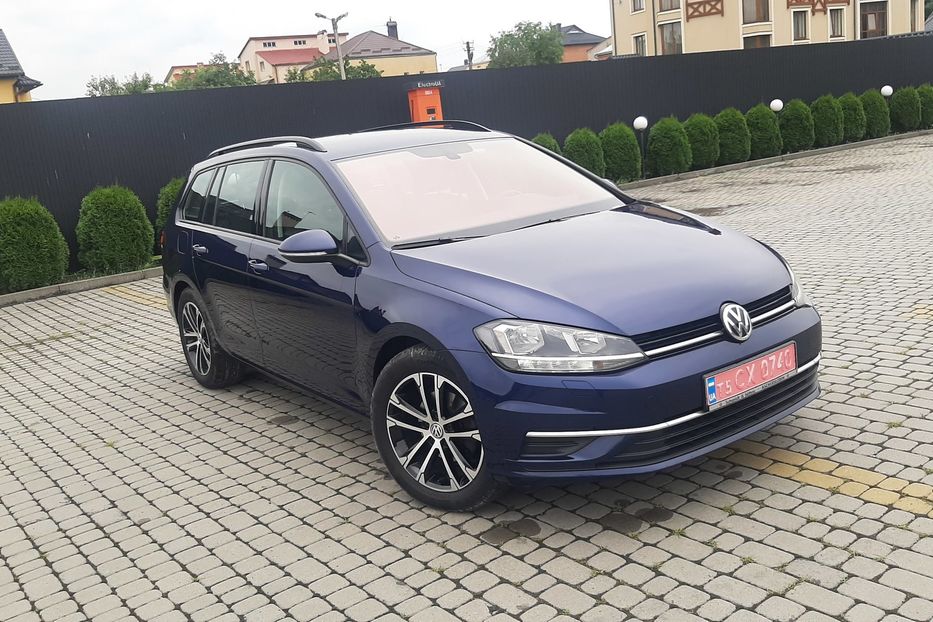 Продам Volkswagen Golf VII 2.0 Highline Automat 2018 года в Львове