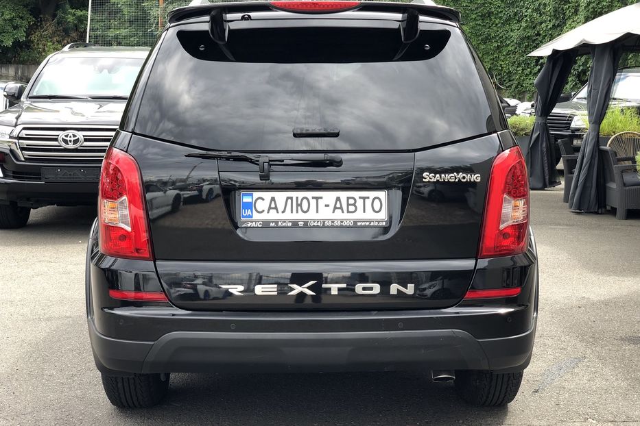 Продам SsangYong Rexton 2013 года в Киеве