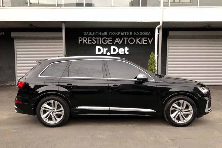 Продам Audi SQ 7 2021 года в Киеве