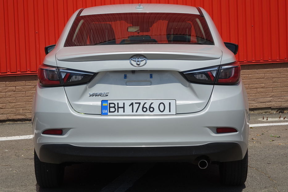 Продам Toyota Yaris Sport 2020 года в Одессе