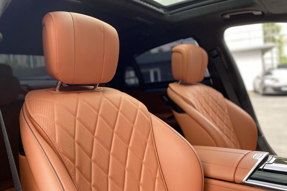 Продам Mercedes-Benz S-Class 500 AMG 4 MATIC 2020 года в Киеве