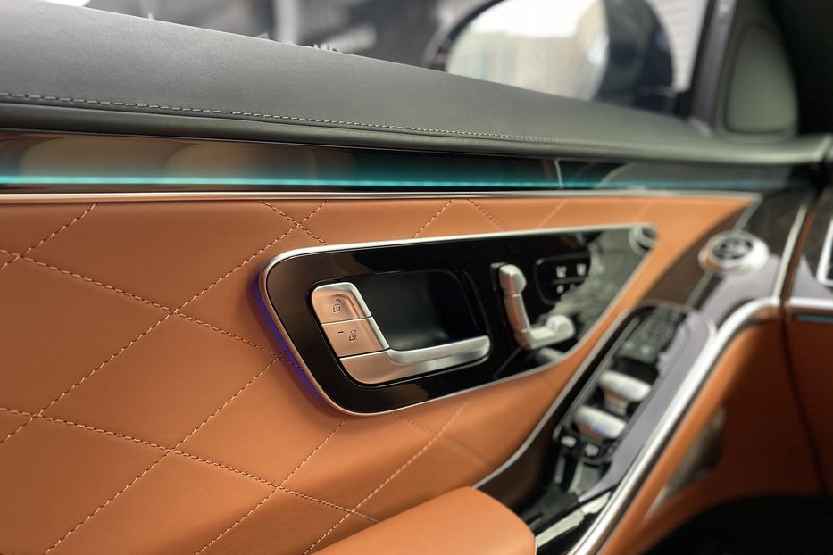 Продам Mercedes-Benz S-Class 500 AMG 4 MATIC 2020 года в Киеве