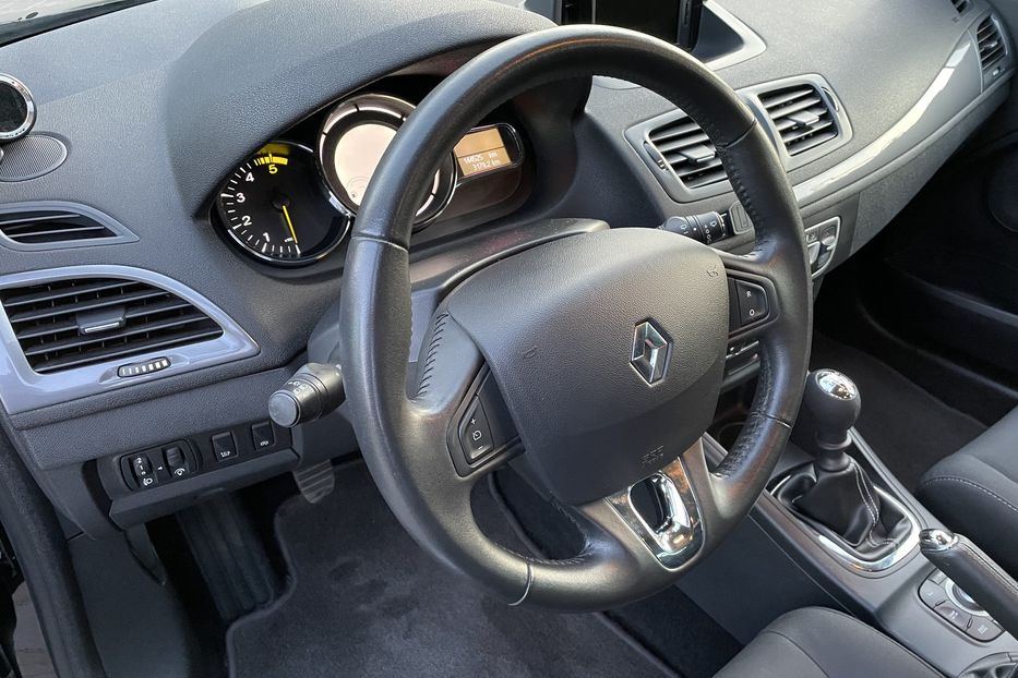 Продам Renault Megane Limited 2016 года в Львове