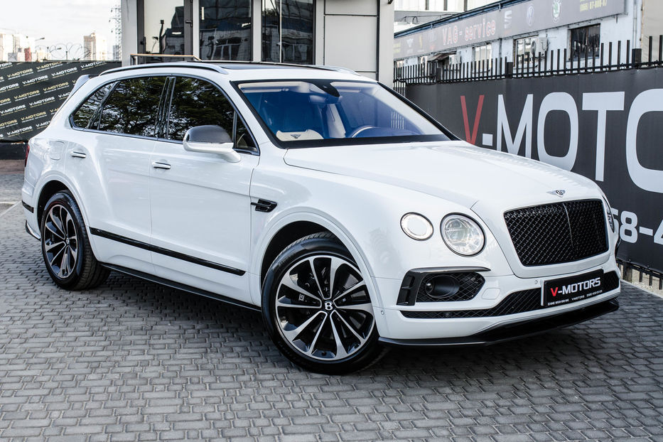 Продам Bentley Bentayga 4.0 Turbo 2018 года в Киеве