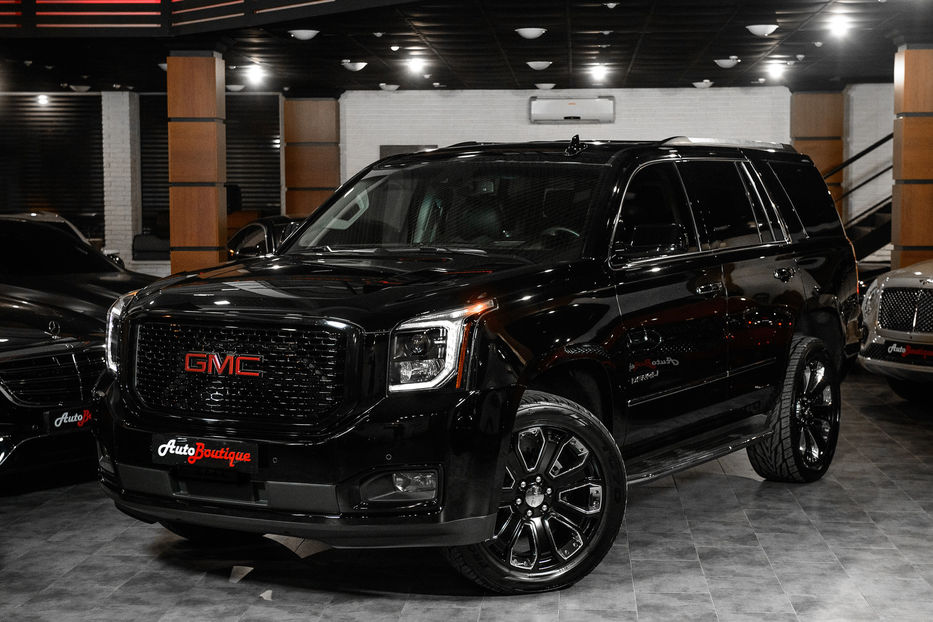 Продам GMC Yukon 2016 года в Одессе