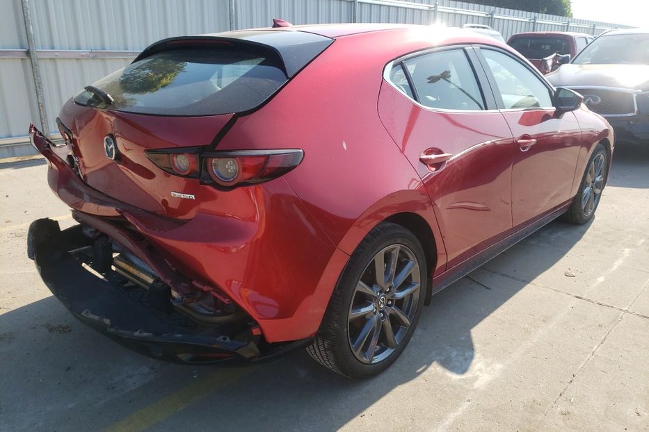 Продам Mazda 3 2019 года в Киеве