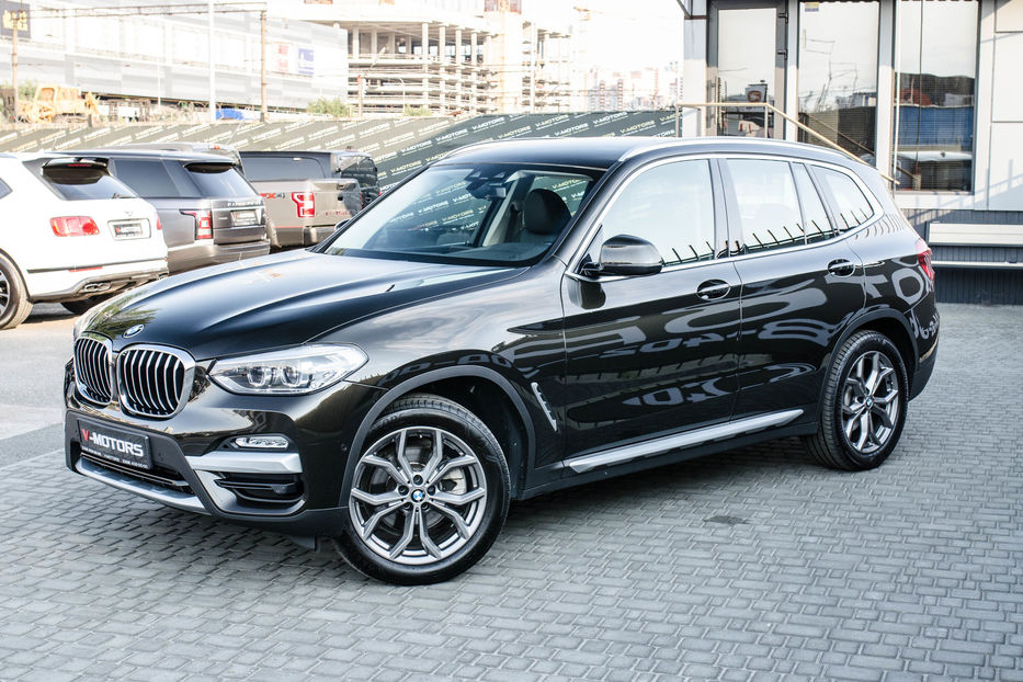 Продам BMW X3 2.0i Xdrive 2018 года в Киеве