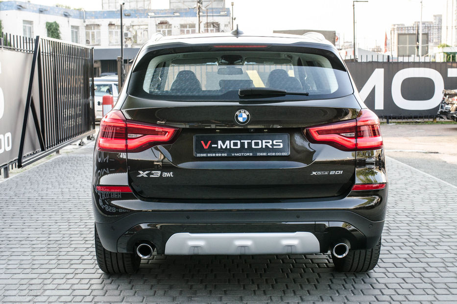 Продам BMW X3 2.0i Xdrive 2018 года в Киеве