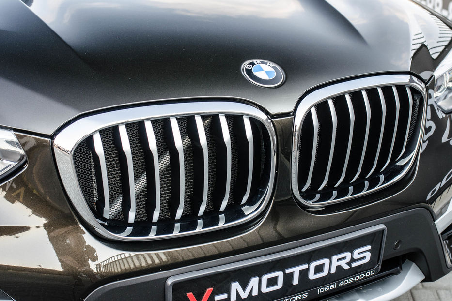 Продам BMW X3 2.0i Xdrive 2018 года в Киеве