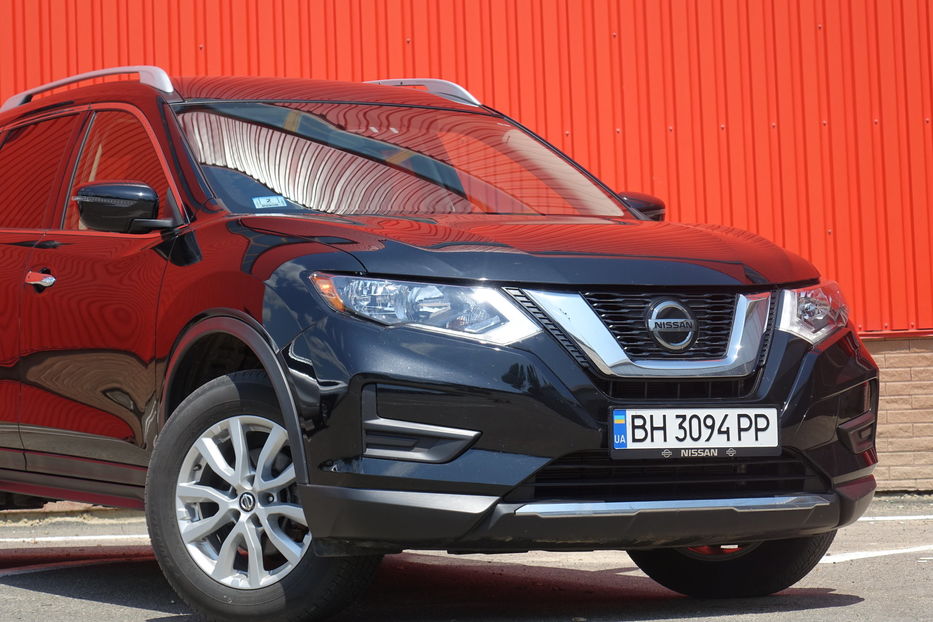 Продам Nissan Rogue SV AWD 2018 года в Одессе