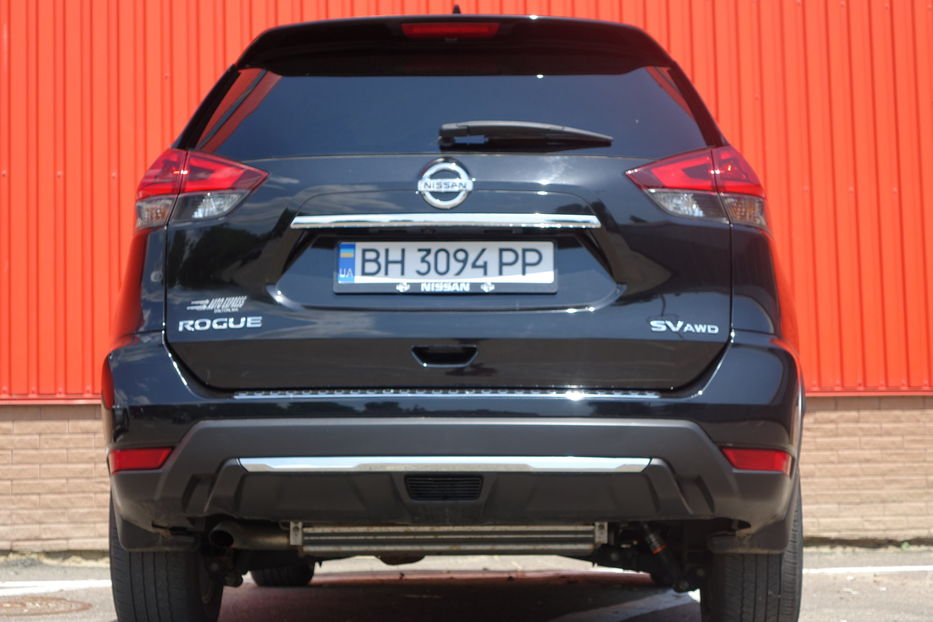 Продам Nissan Rogue SV AWD 2018 года в Одессе