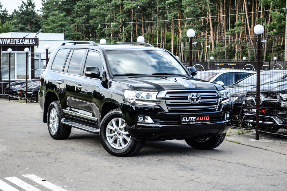 Продам Toyota Land Cruiser 200 Diesel 2019 года в Киеве