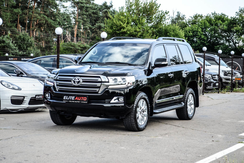 Продам Toyota Land Cruiser 200 Diesel 2019 года в Киеве