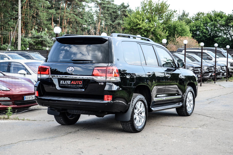 Продам Toyota Land Cruiser 200 Diesel 2019 года в Киеве