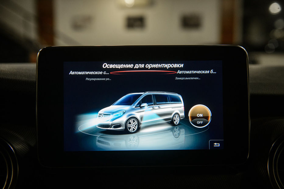 Продам Mercedes-Benz V-Class 250 AMG 4 Matic Long 2018 года в Одессе