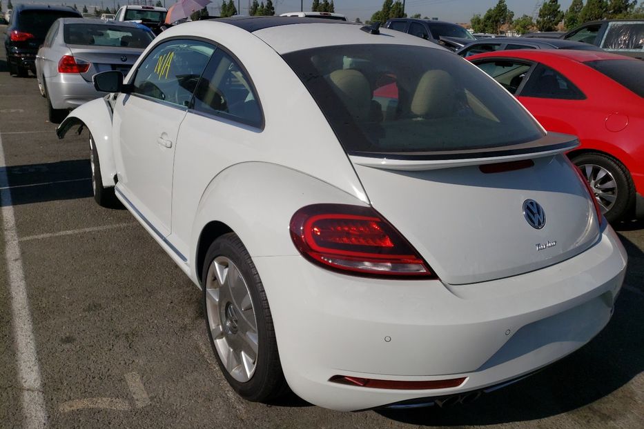 Продам Volkswagen Beetle 2019 года в Киеве