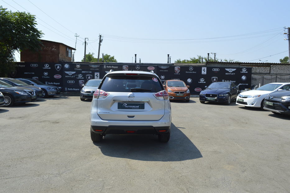Продам Nissan X-Trail    2014 года в Одессе