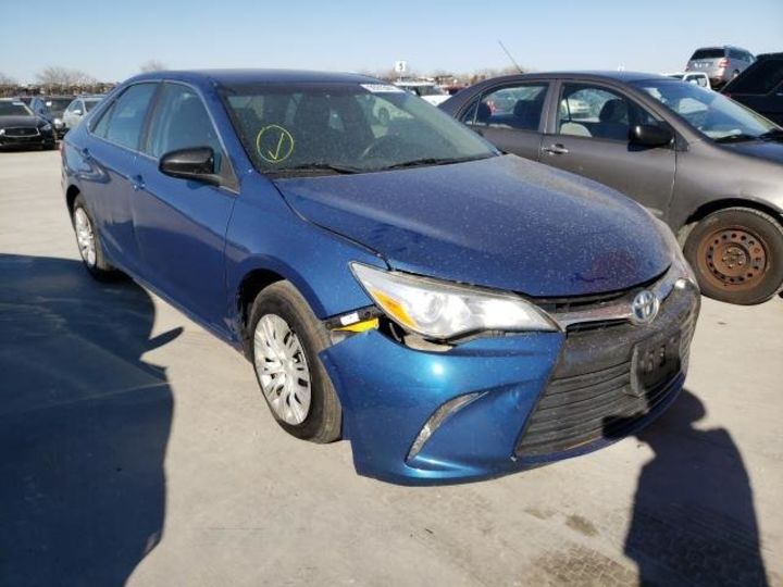 Продам Toyota Camry 2015 года в Киеве