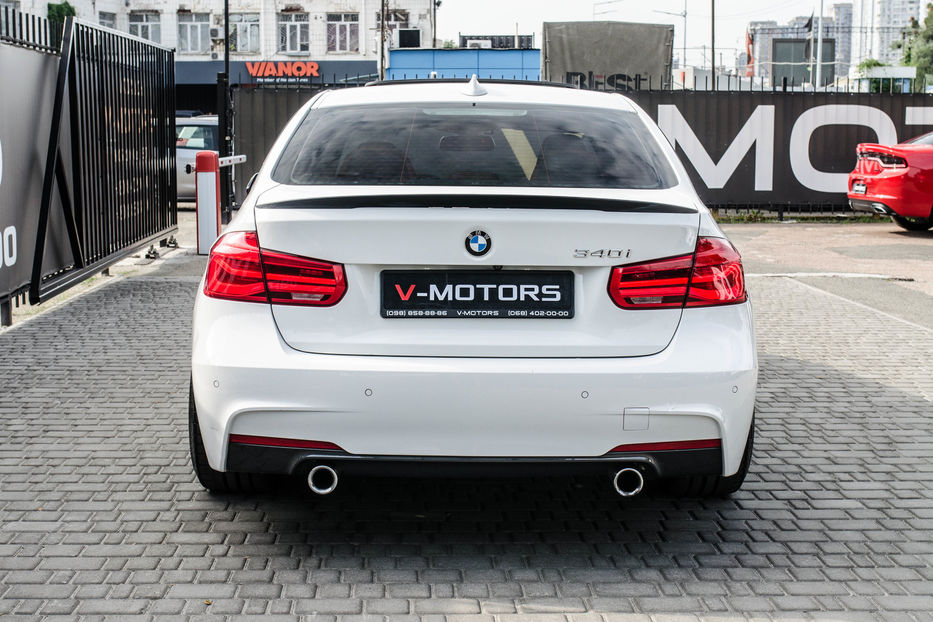 Продам BMW 340 i Xdrive 2016 года в Киеве
