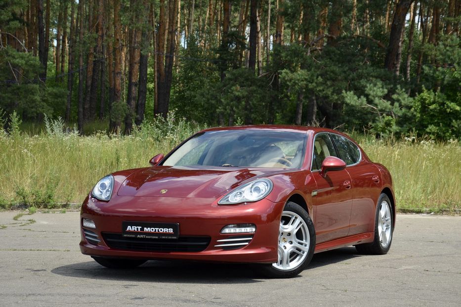 Продам Porsche Panamera 2011 года в Киеве