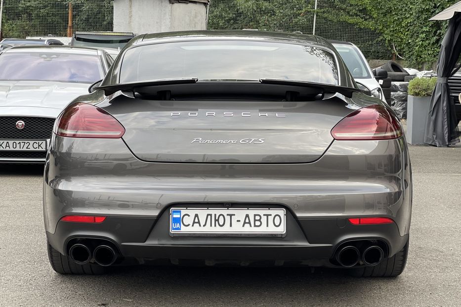 Продам Porsche Panamera GTS 2013 года в Киеве