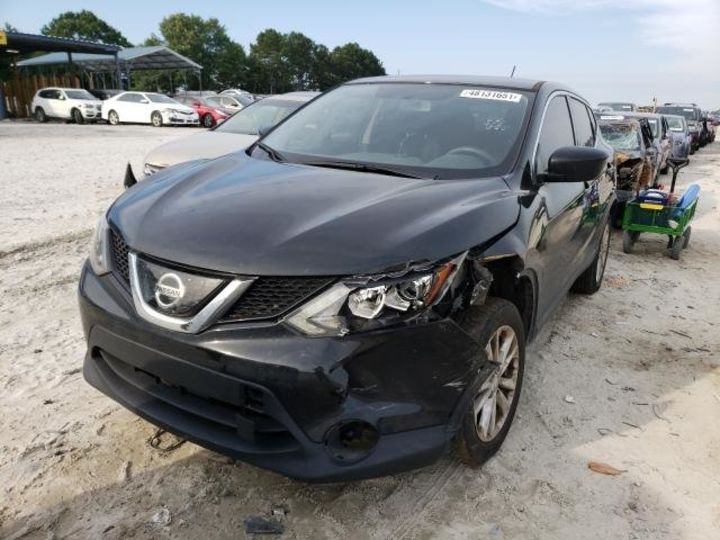 Продам Nissan Rogue Sport S 2018 года в Киеве