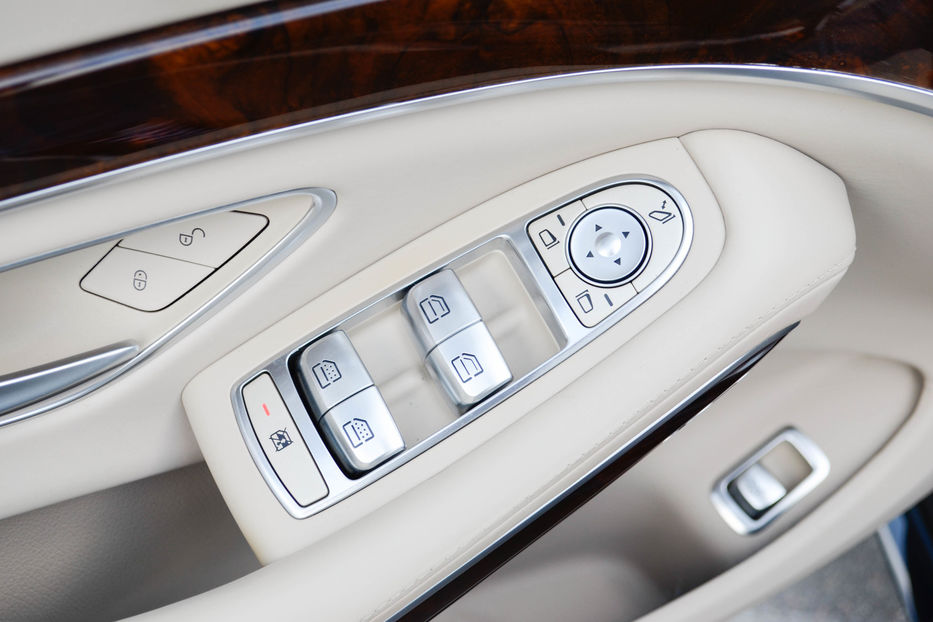 Продам Mercedes-Benz S-Class 500 AMG  4 Matic 2014 года в Киеве