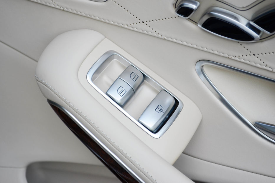 Продам Mercedes-Benz S-Class 500 AMG  4 Matic 2014 года в Киеве