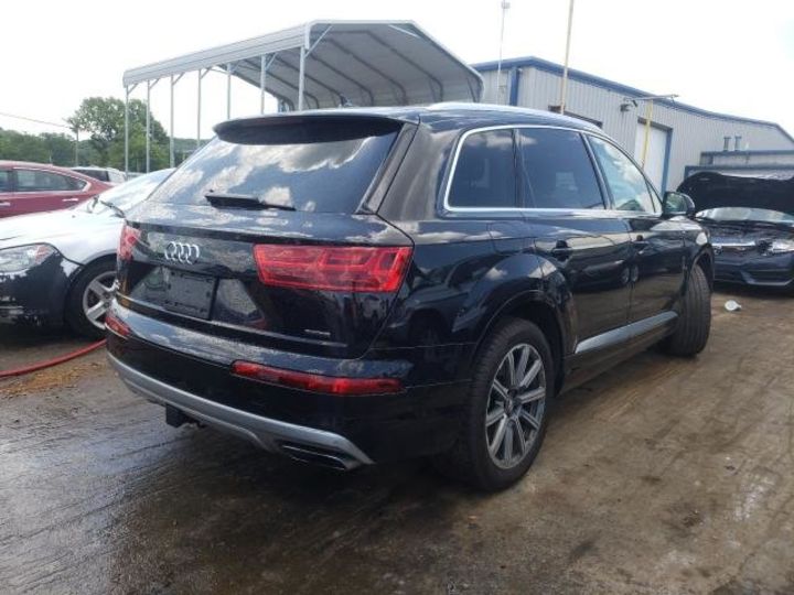 Продам Audi Q7 Premium Plus 2018 года в Киеве