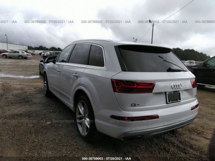 Продам Audi Q7 Prestige 2018 года в Киеве