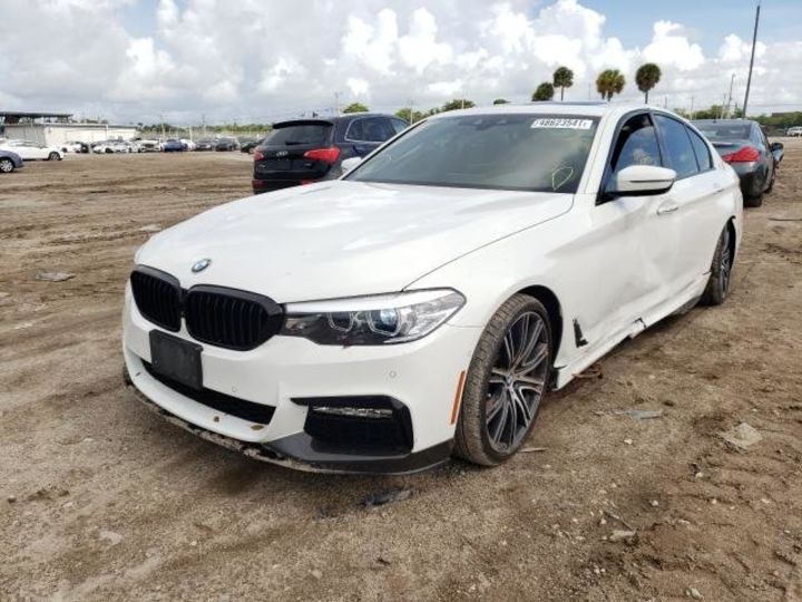 Продам BMW 540 i 2018 года в Киеве